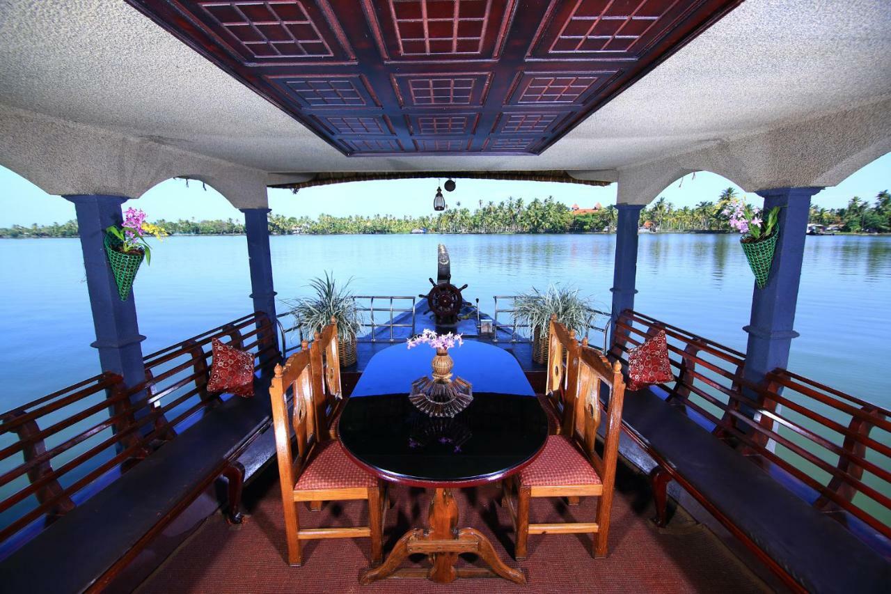 Angel Queen House Boats Hotel Alappuzha Exterior photo